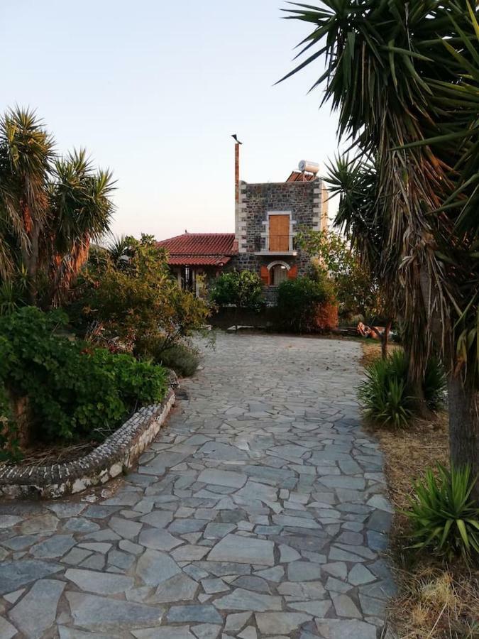 Ferienwohnung Theasea House With Garden Riglia Exterior foto