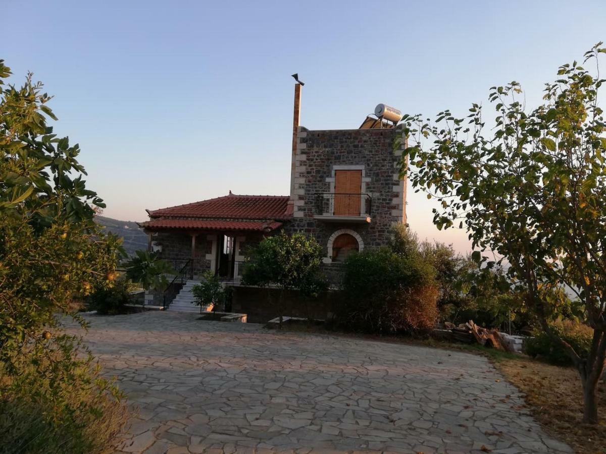 Ferienwohnung Theasea House With Garden Riglia Exterior foto